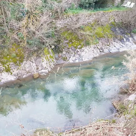 The Riverbank - Sulla Riva Del Fiume A Διαμέρισμα